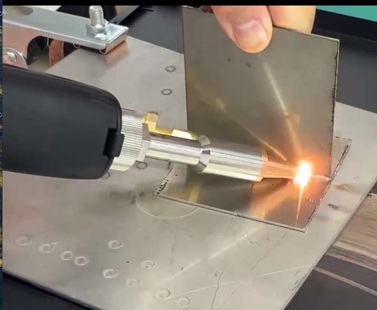 Handheld Laser Welder With Air - Industrial Laser Welder Constant ulasan dan harga